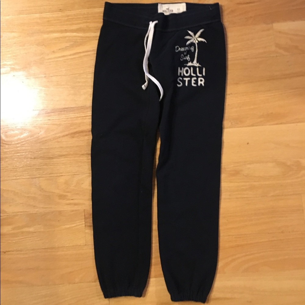 Hollister Cropped Sweatpants